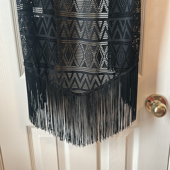 Lace vest with fringe.  Size M.  Black - Picture 6 of 6